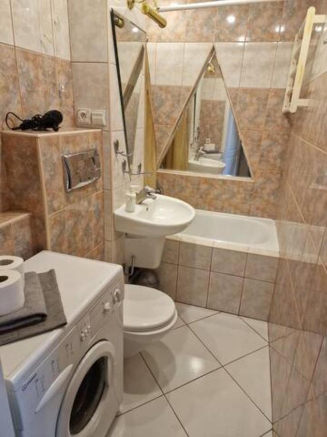Nww Apartamenty Zgody I Chmielna Warsaw Exterior photo